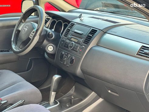Nissan Versa 2009 черный - фото 16