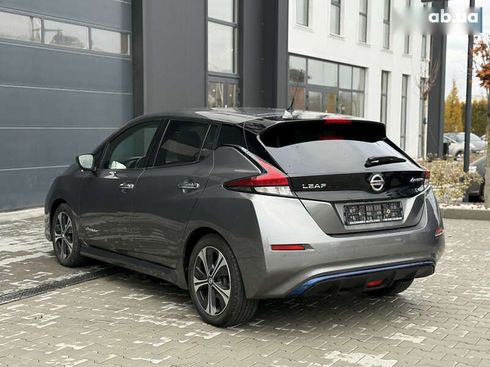 Nissan Leaf 2018 - фото 6