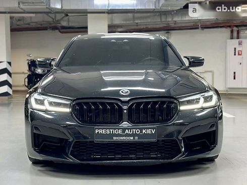 BMW M5 2018 - фото 7