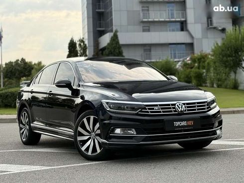 Volkswagen Passat 2018 - фото 17