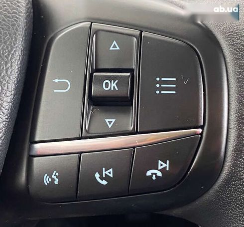 Ford Focus 2018 - фото 11