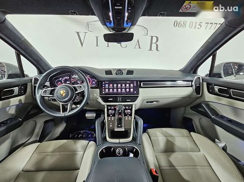 Porsche Cayenne 2022 - фото 16