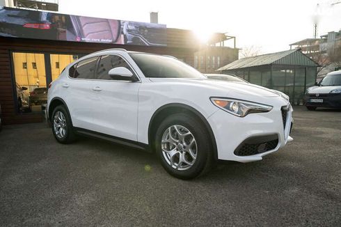 Alfa Romeo Stelvio 2020 - фото 5