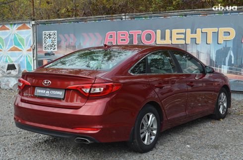 Hyundai Sonata 2015 красный - фото 4