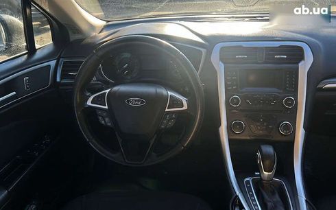 Ford Fusion 2016 - фото 15