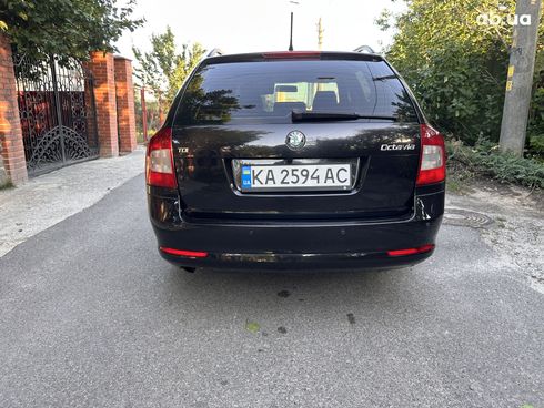 Skoda Octavia 2011 черный - фото 3