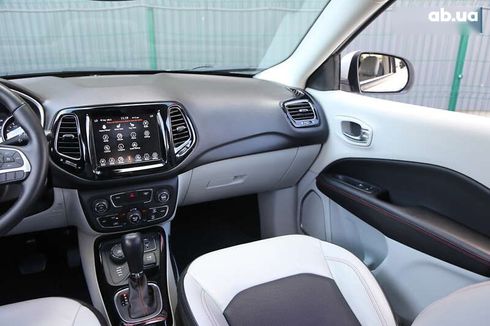 Jeep Compass 2019 - фото 14