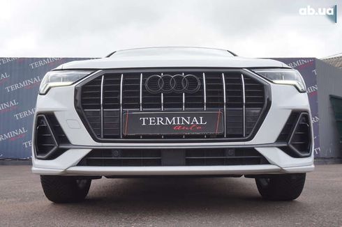 Audi Q3 2023 - фото 11