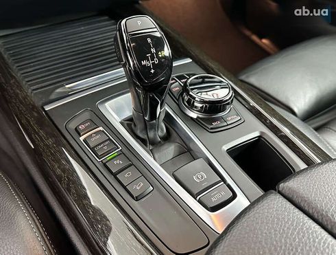 BMW X5 2017 - фото 27