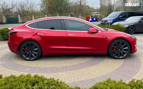 Tesla Model 3 2020 - фото 8