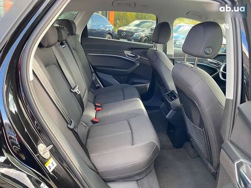 Audi E-Tron 2022 - фото 24