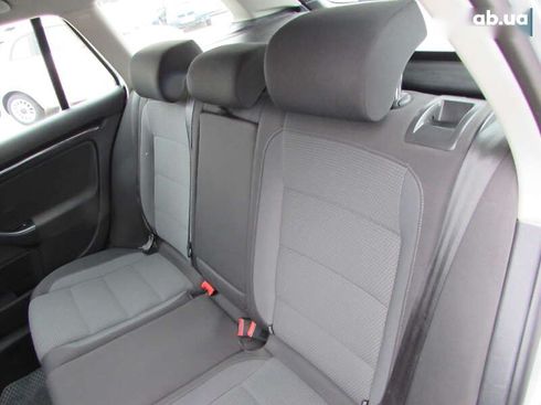 Volkswagen Golf 2012 - фото 12