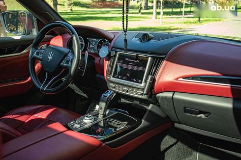 Maserati Levante 2021 - фото 26