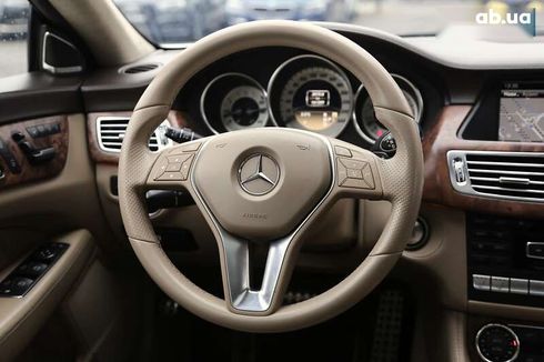 Mercedes-Benz CLS-Класс 2012 - фото 15