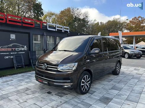 Volkswagen Multivan 2017 - фото 2