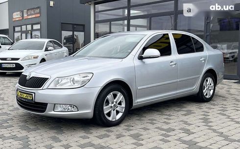 Skoda Octavia 2010 - фото 3