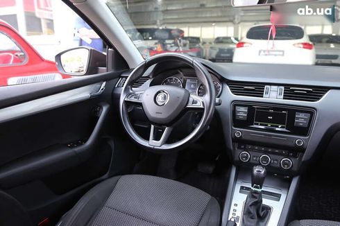 Skoda Octavia 2016 - фото 13