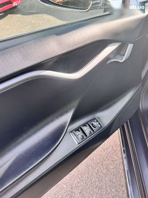Tesla Model S 2018 - фото 16