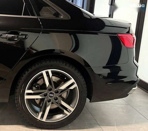 Audi A4 2021 - фото 5