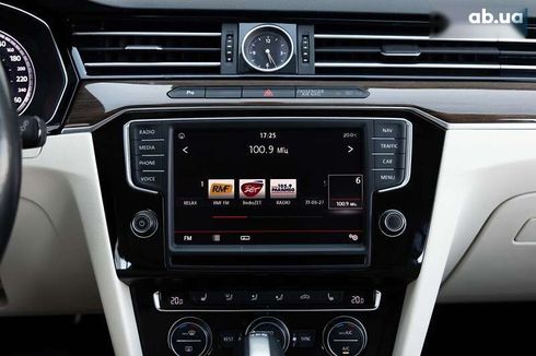 Volkswagen Passat 2015 - фото 23