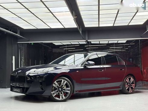 BMW 7 серия 2023 - фото 13