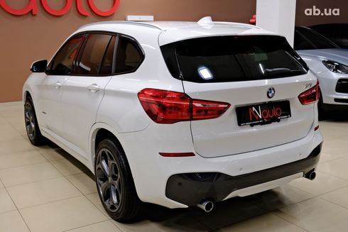 BMW X1 2019 белый - фото 4