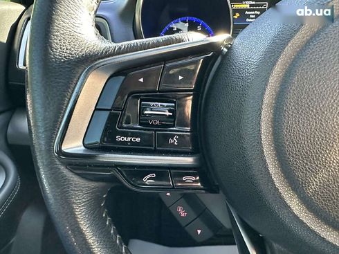 Subaru Legacy 2018 - фото 26
