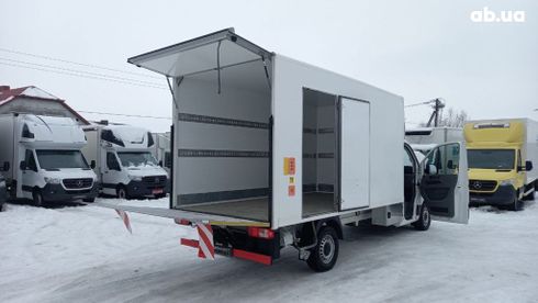 Volkswagen Crafter 2020 - фото 13