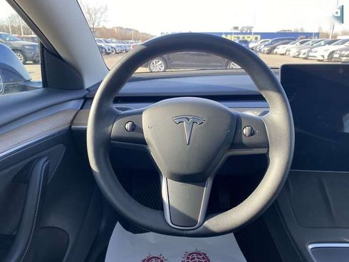 Tesla Model 3 2022 - фото 17