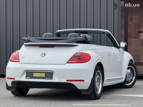 Volkswagen Beetle 2016 - фото 12