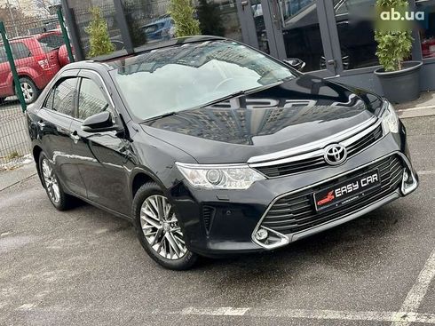 Toyota Camry 2017 - фото 14