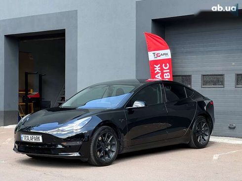 Tesla Model 3 2021 - фото 3
