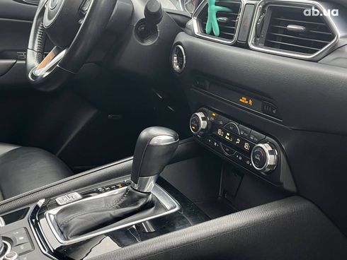 Mazda CX-5 2018 серый - фото 11