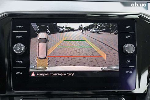 Volkswagen Passat 2020 - фото 18