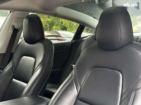 Tesla Model 3 2022 - фото 14