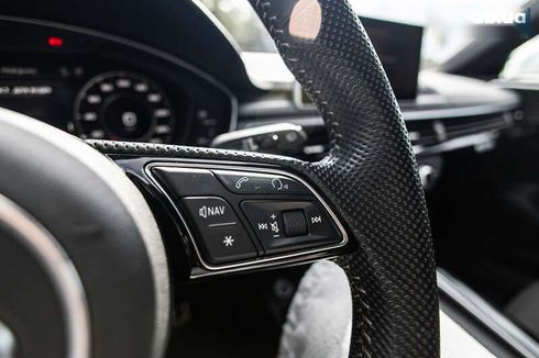 Audi A4 2019 - фото 17