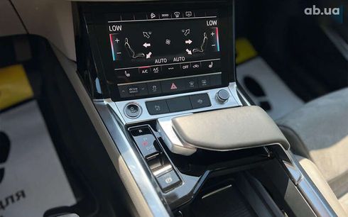 Audi E-Tron 2021 - фото 20