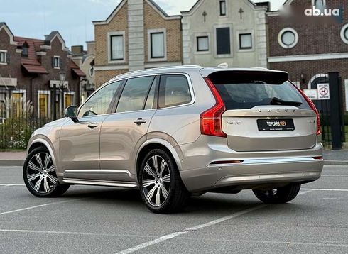 Volvo XC90 2022 - фото 12