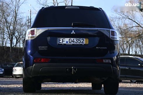 Mitsubishi Outlander 2013 - фото 7