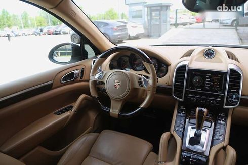 Porsche Cayenne 2013 - фото 12