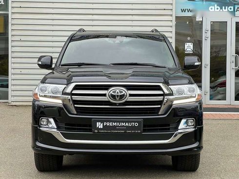 Toyota Land Cruiser 2019 - фото 6