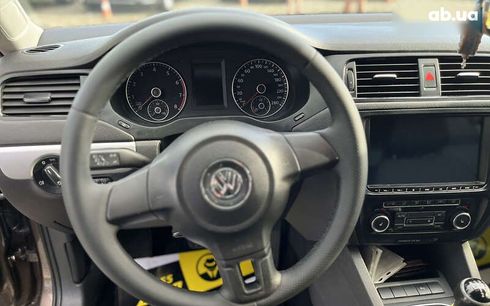 Volkswagen Jetta 2011 - фото 13