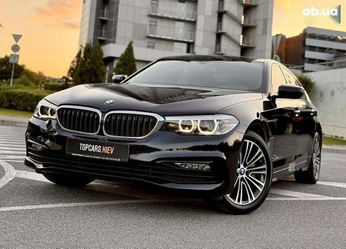 BMW 5 серия 2017 - фото 2