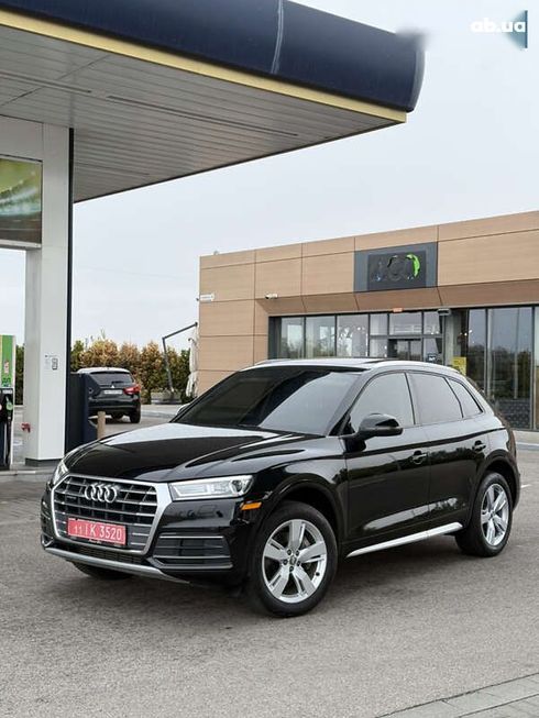 Audi Q5 2017 - фото 9