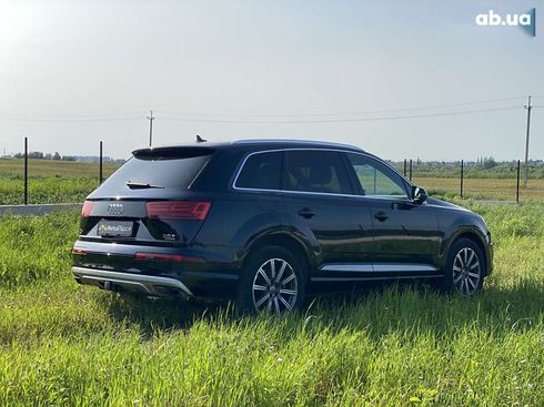Audi Q7 2017 - фото 14