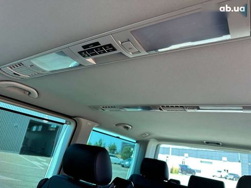 Volkswagen Multivan 2019 - фото 2