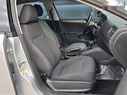 Volkswagen Jetta 2012 - фото 18
