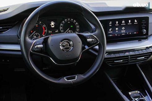 Skoda Octavia 2020 - фото 21