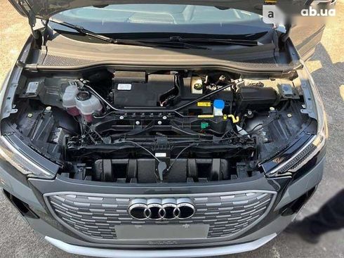 Audi Q4 e-tron 2024 - фото 15