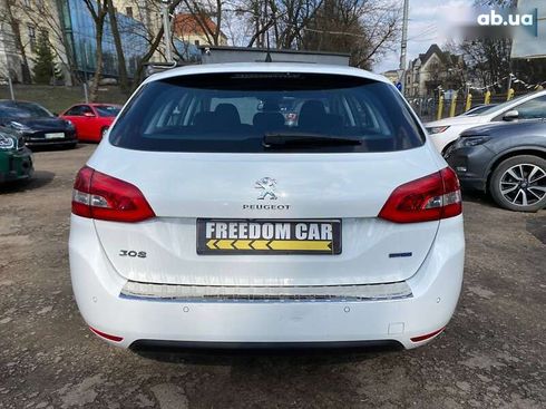 Peugeot 308 2015 - фото 3